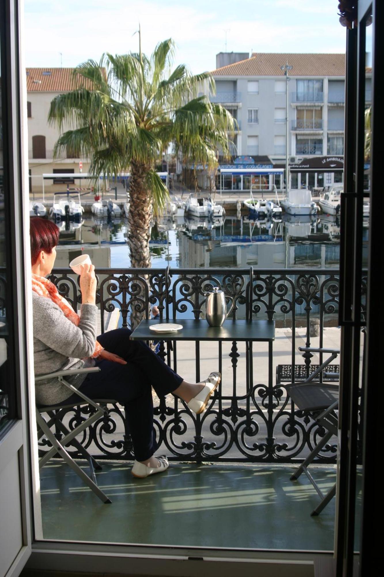 Le Vent Dans Les Voiles - Appartement Classe 4 Etoiles Mèze Exteriér fotografie